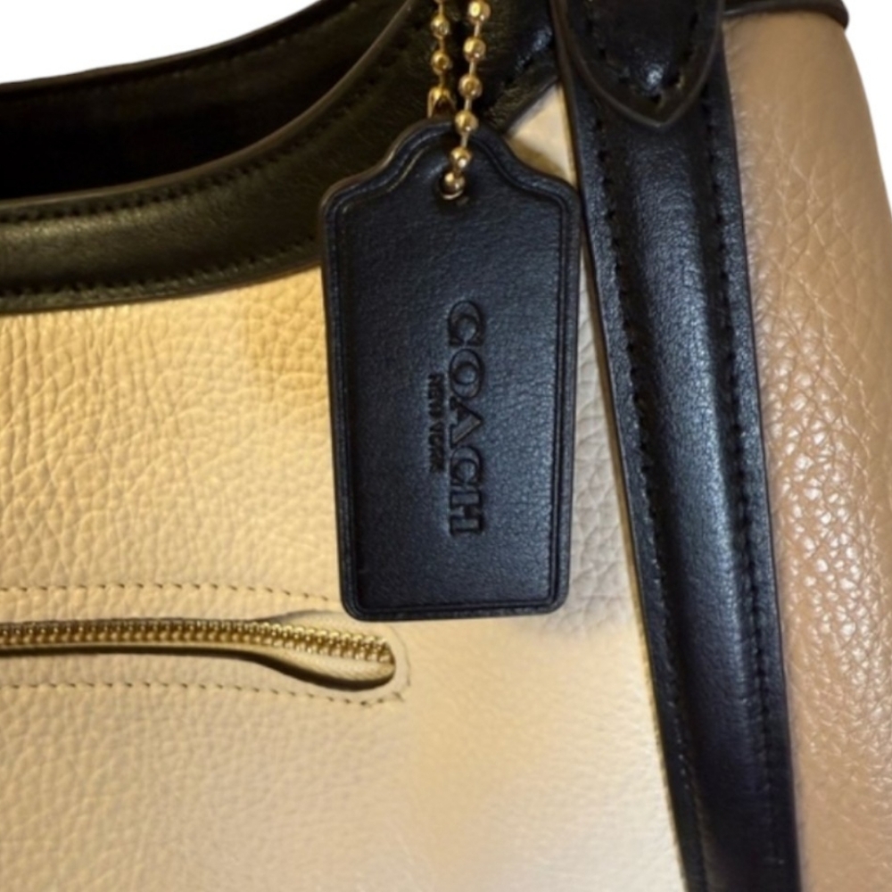 NWOT Coach Kristy Pebbled Leather colorblock black tan cream Shoulder Bag Purse - Picture 6 of 9